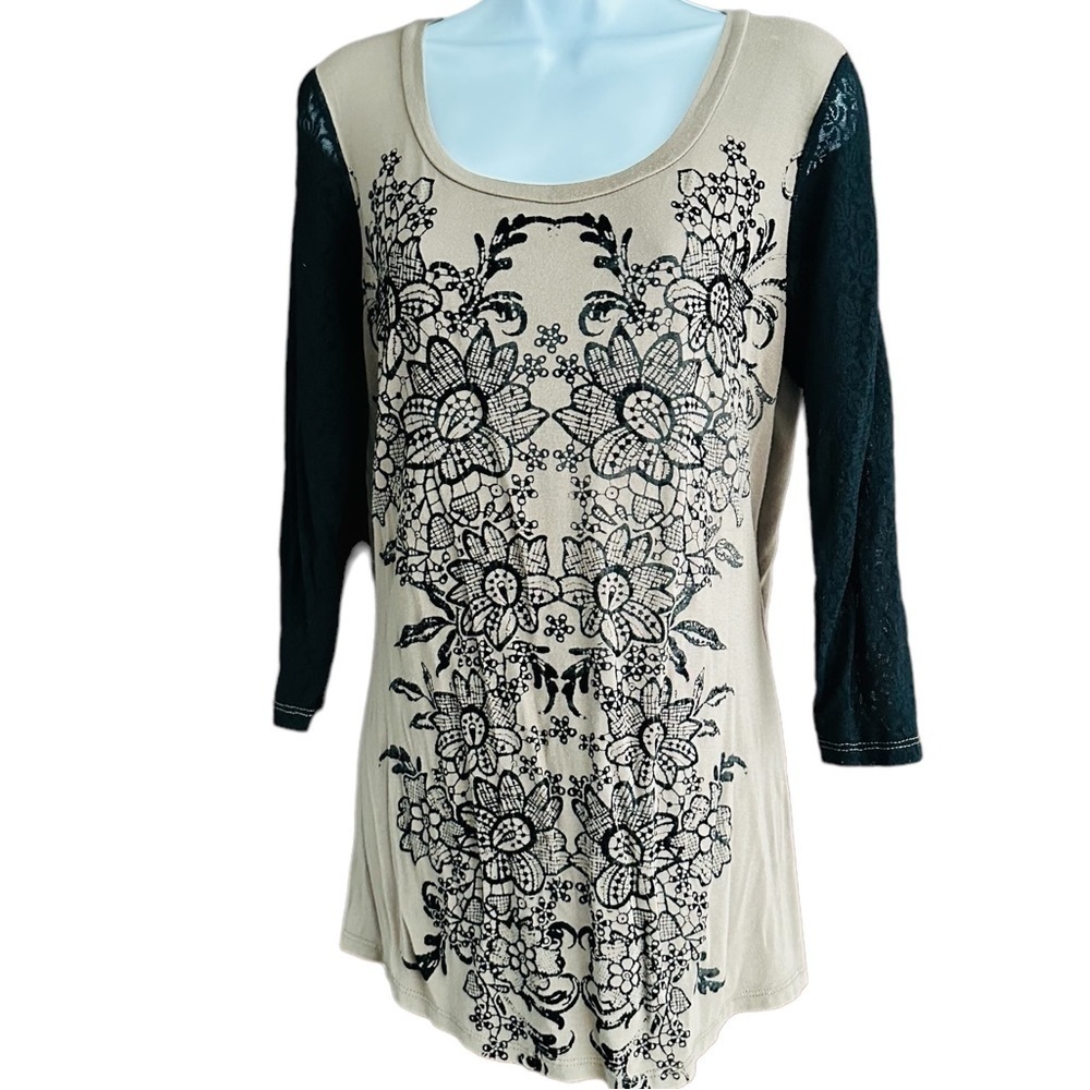 B.L.E.U. | Flocked Tunic Lace sleeves